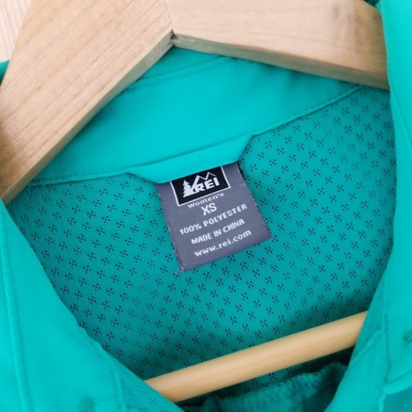 REI Co-op Sahara Hiking Shirt - Picture 8 of 9